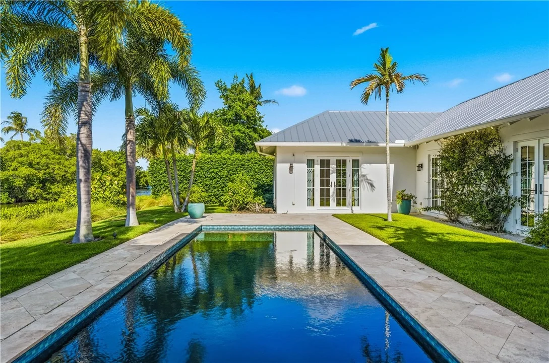 Photo of 1385 Sunset Point Lane