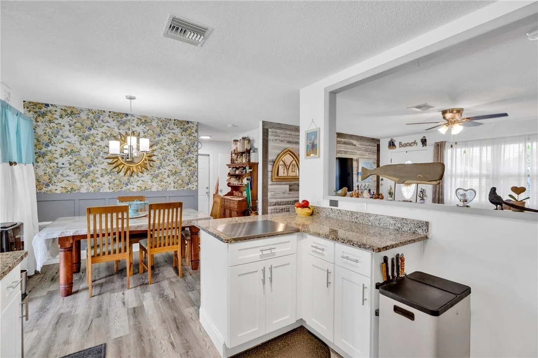 Photo of 445 Perch Lane
