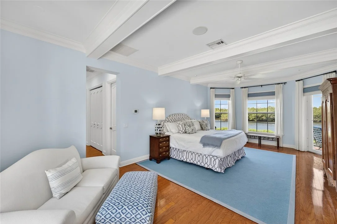 Photo of 545 White Pelican Circle
