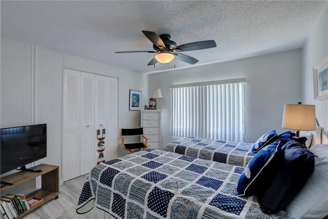 Photo of 1142 Barefoot Circle