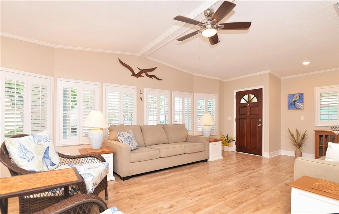 Photo of 567 Dolphin Circle