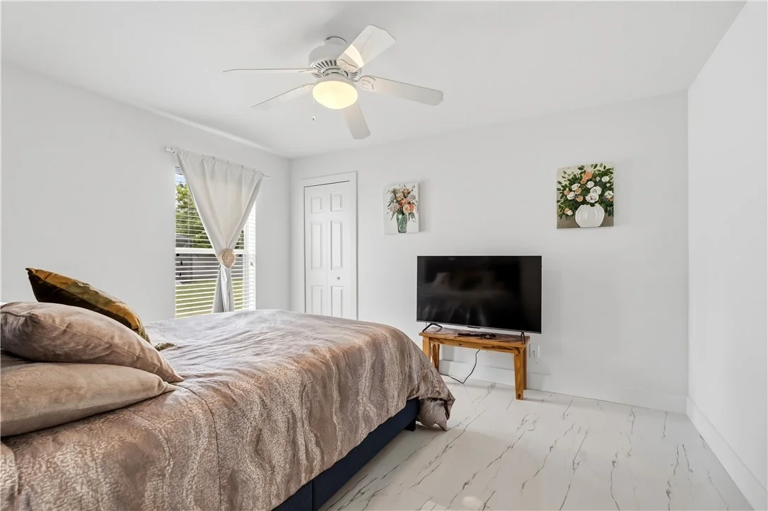 Photo of 845 Greenleaf Circle
