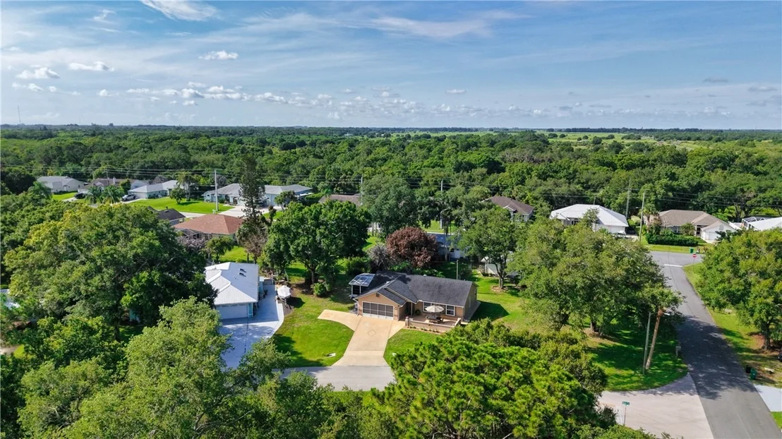 Photo of 798 Dixie Terrace