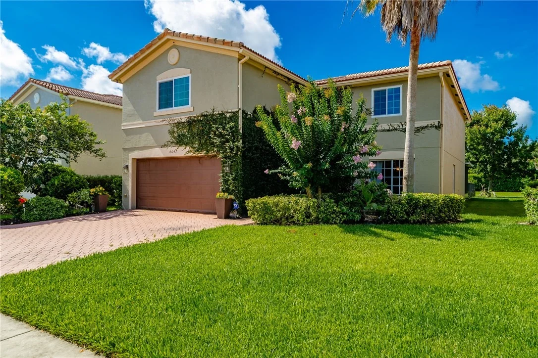 Photo of 4647 56th Lane