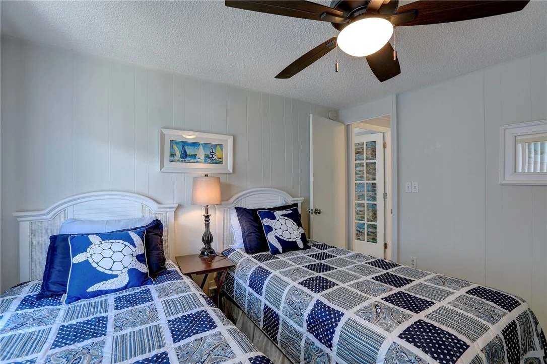 Photo of 1142 Barefoot Circle