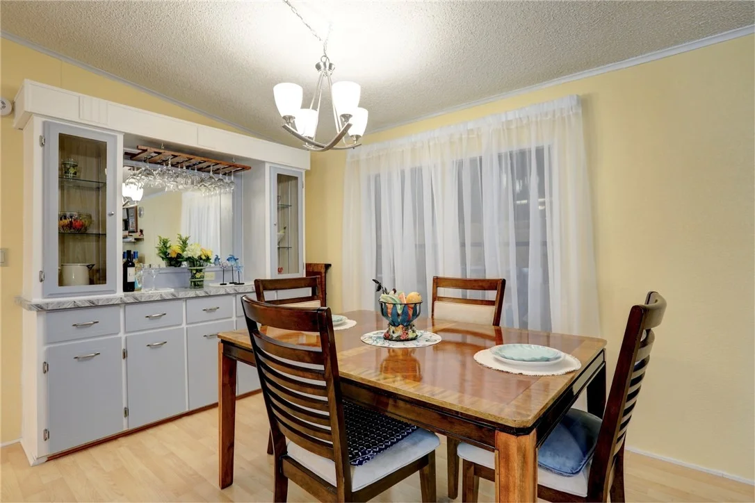 Photo of 711 Amaryllis Drive