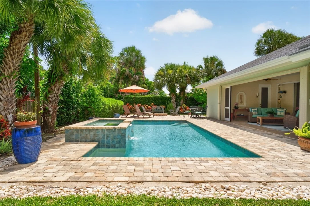 Photo of 916 Pebble Lane