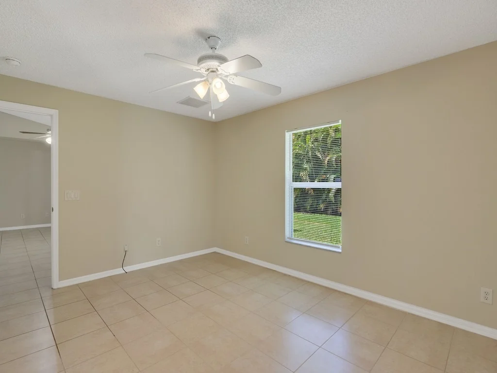 Photo of 557 Browning Terrace