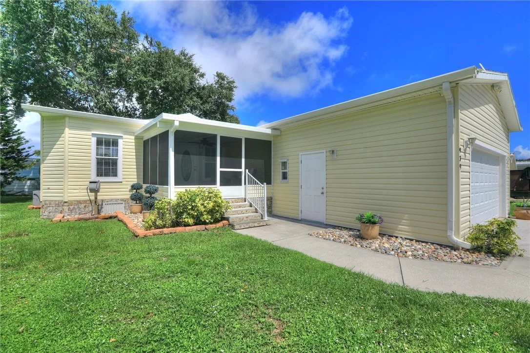 Photo of 939 Pecan Circle