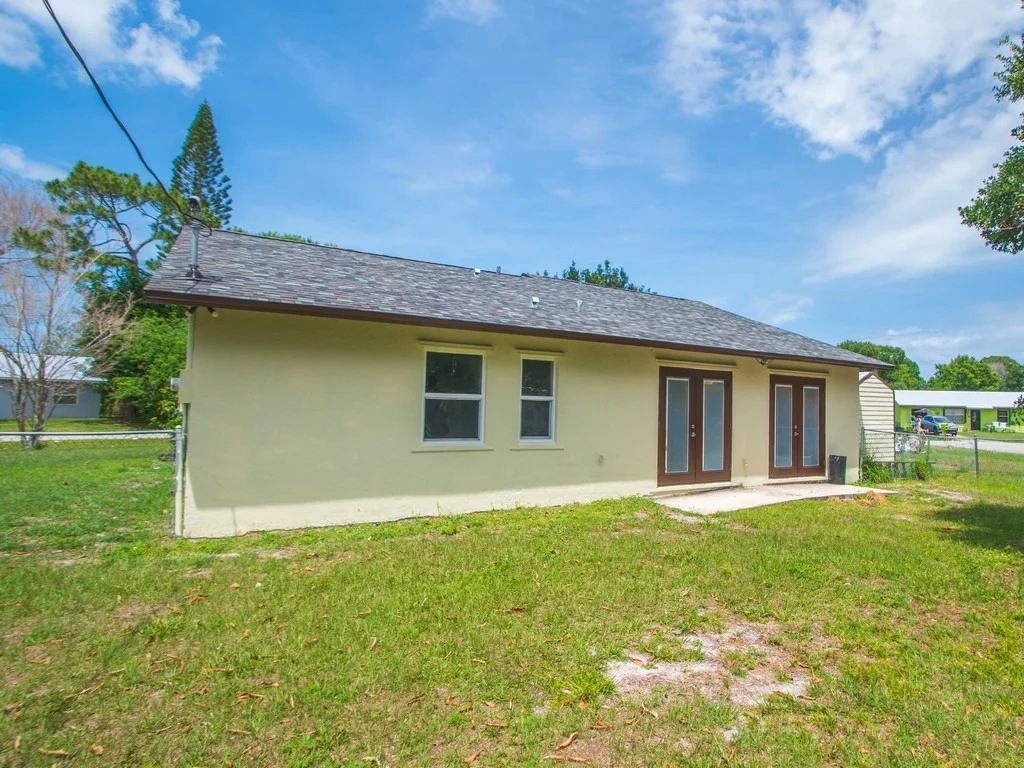 Photo of 4065 46th Lane