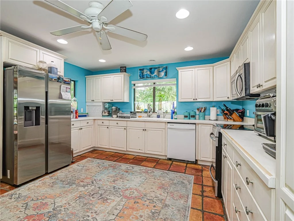 Photo of 915 Tides Road