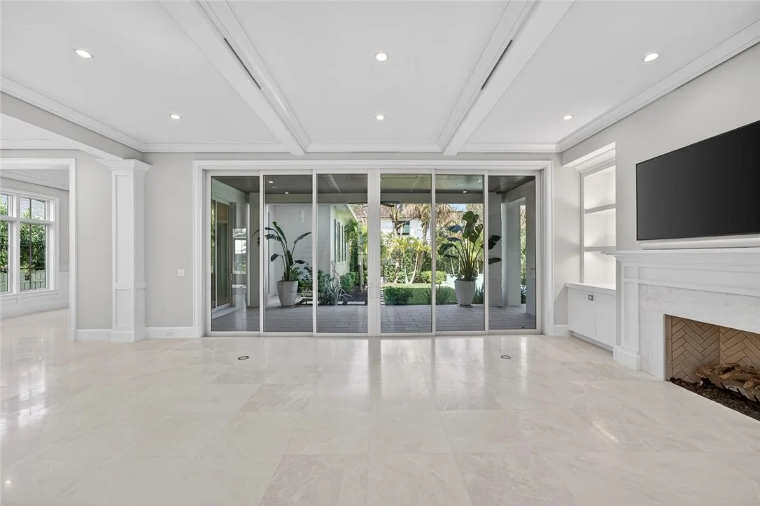 Photo of 765 Azalea Lane