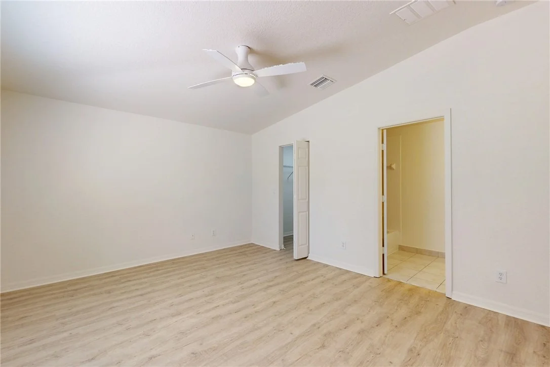 Photo of 5563 55th Terrace