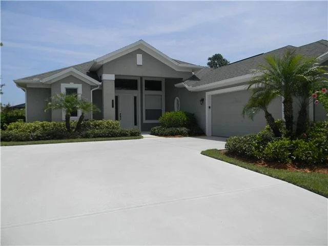 Photo of 592 Metalmark Way