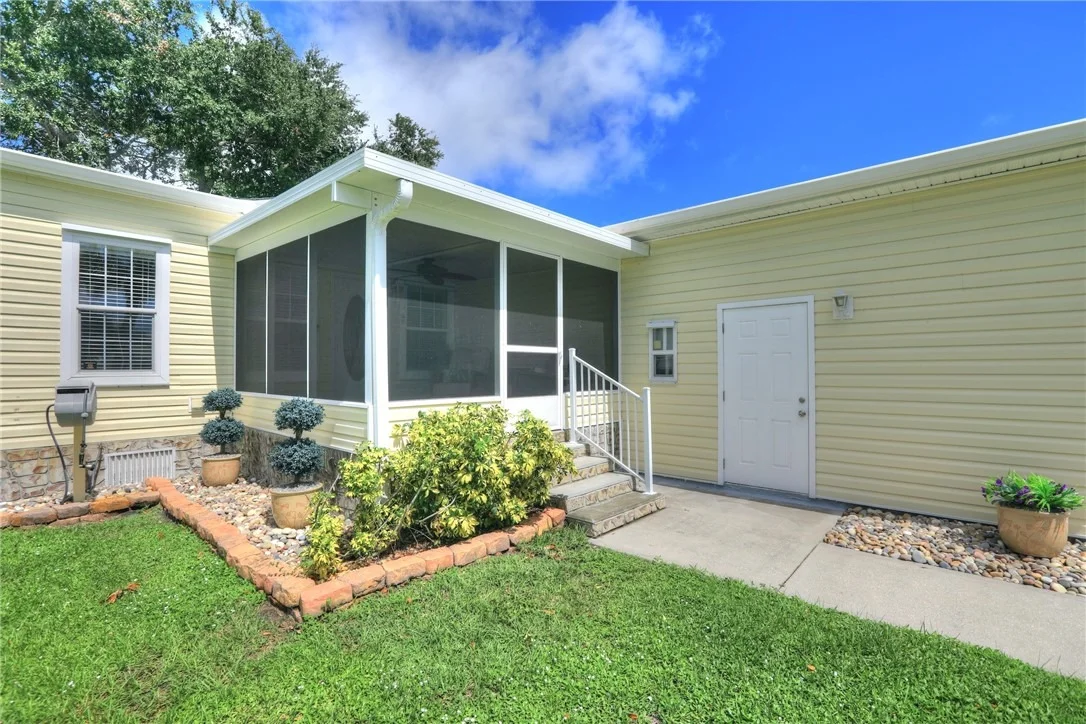 Photo of 939 Pecan Circle