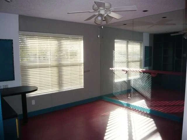 Photo of 522 10th Place