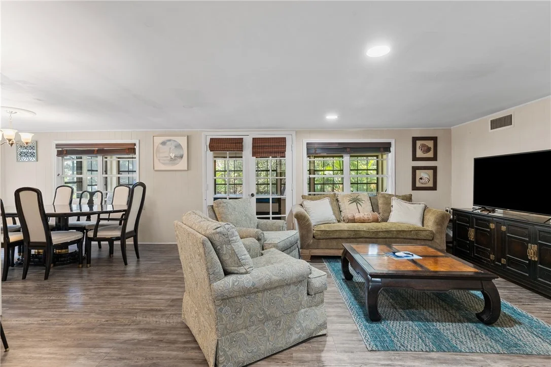 Photo of 560 Acacia Road