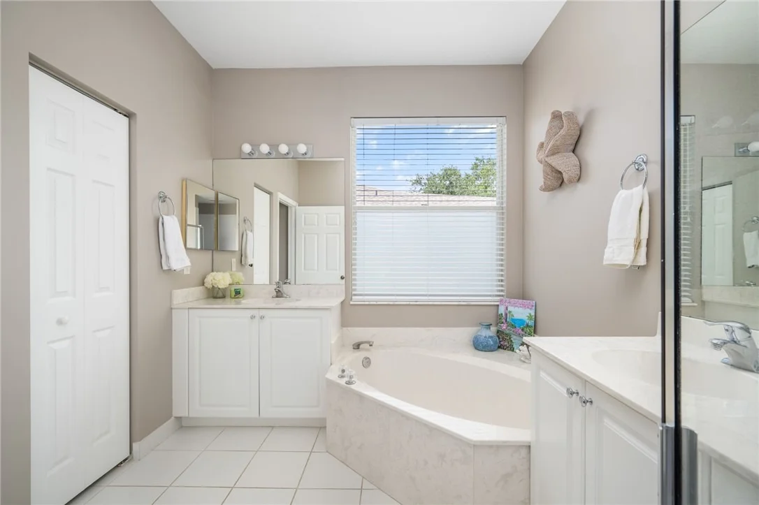 Photo of 1336 Shoreline Circle