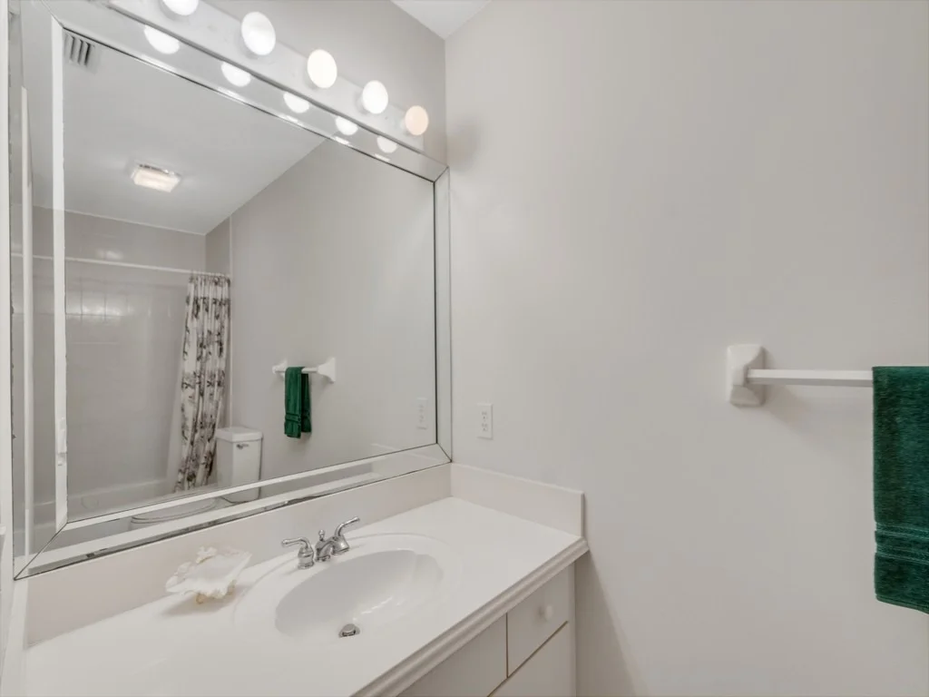 Photo of 929 Turtle Cove Lane