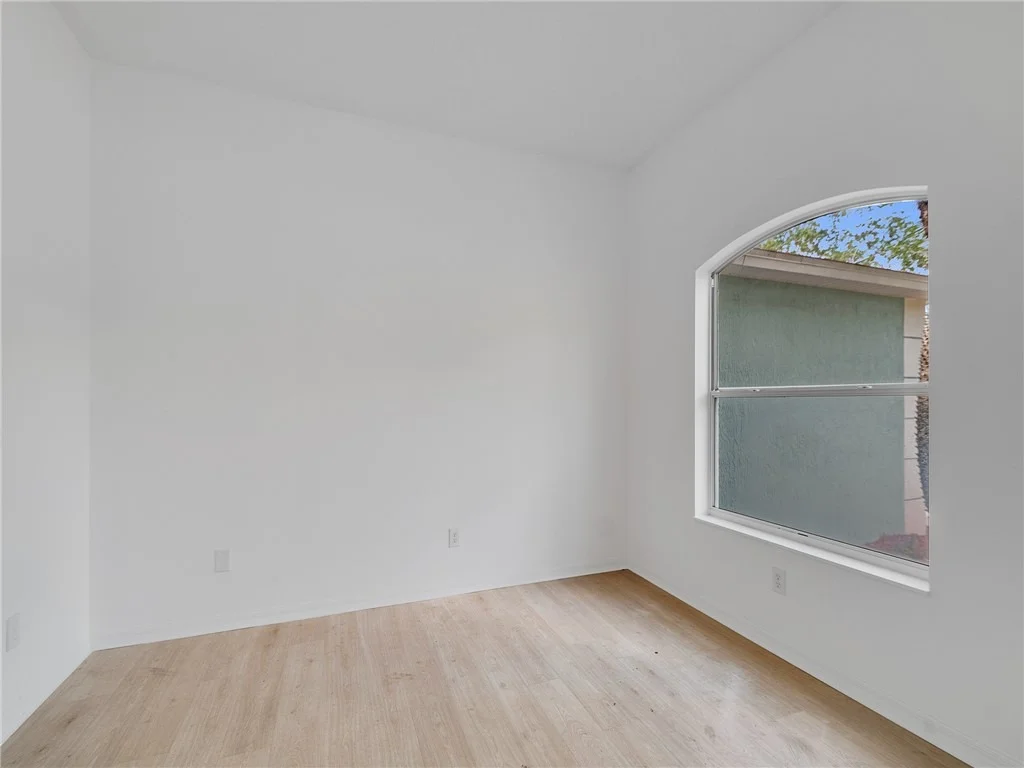 Photo of 424 53rd Square