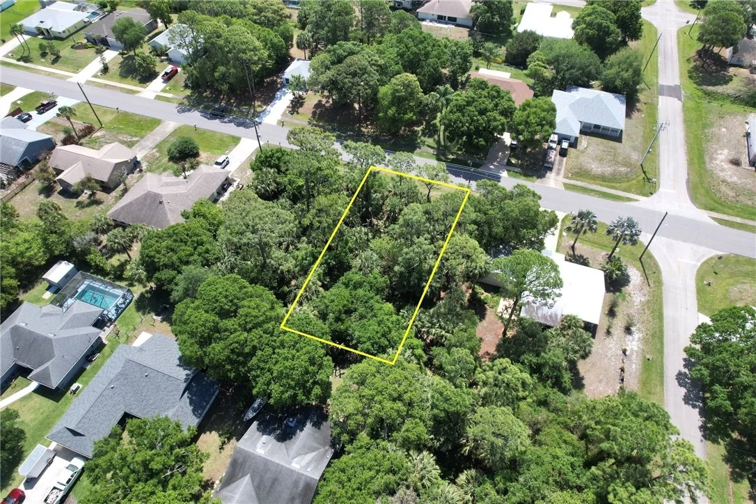 Photo of 769 Tulip Drive