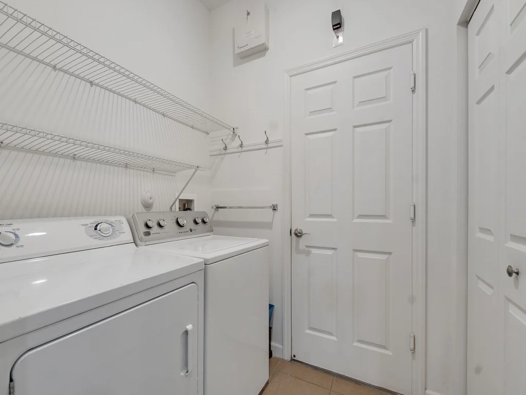 Photo of 3153 Ashford Square