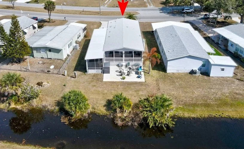 Photo of 723 Barefoot Boulevard