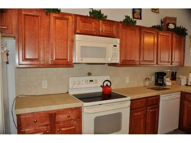 Photo of Unit 101 at 528 7th Square