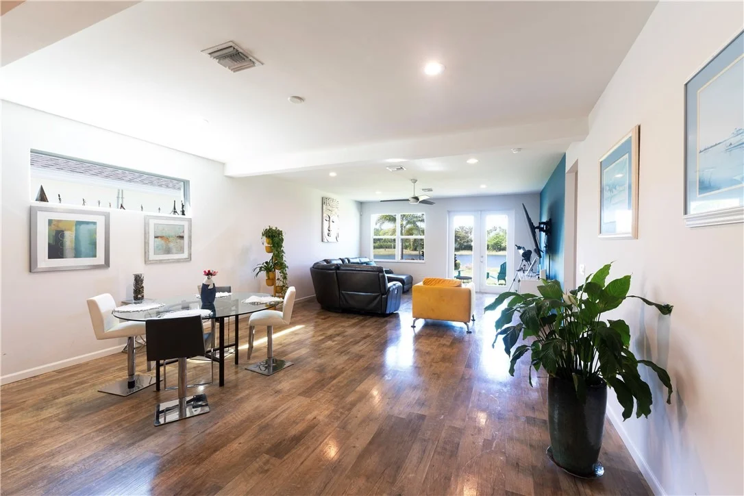 Photo of 2172 Falls Manor