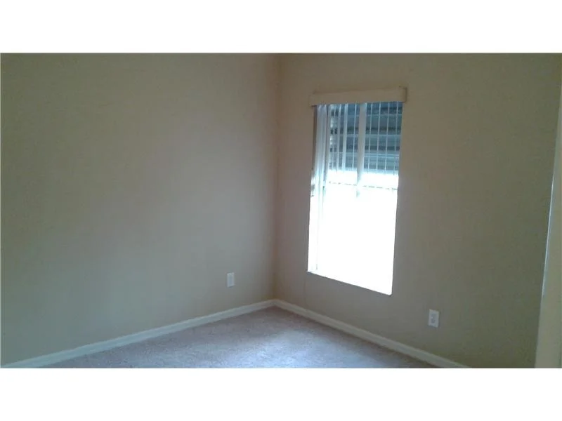 Photo of 8555 101st Avenue