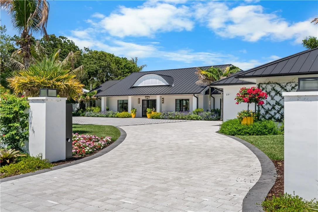 Photo of 519 Bay Drive