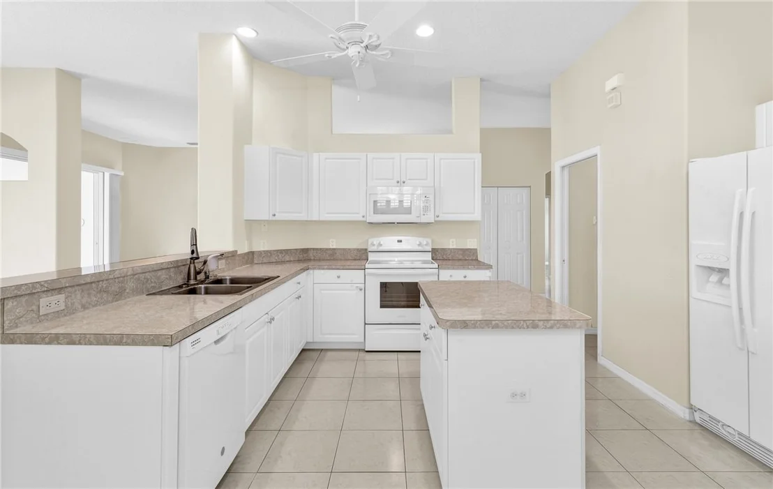 Photo of 1303 Shoreline Circle