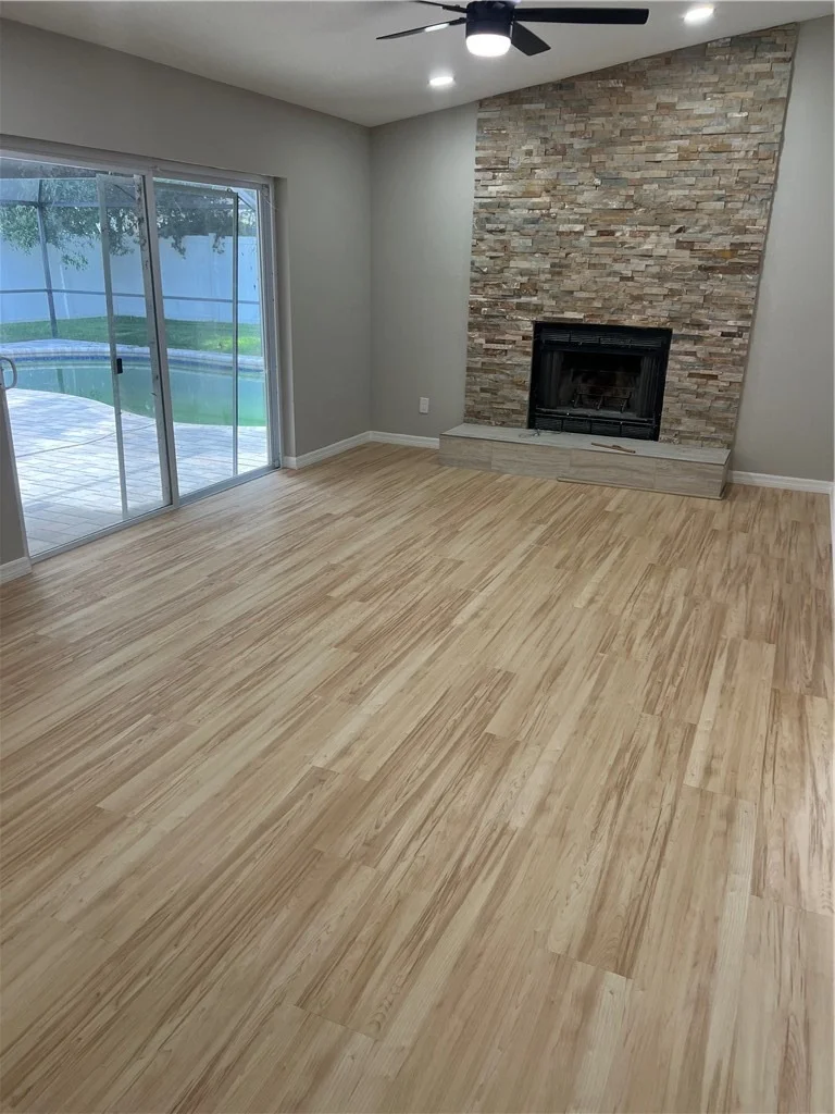 Photo of 1003 Red Oak Circle