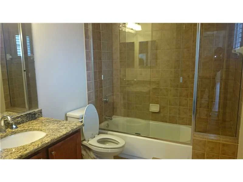 Photo of Unit 201 at 536 7th Square