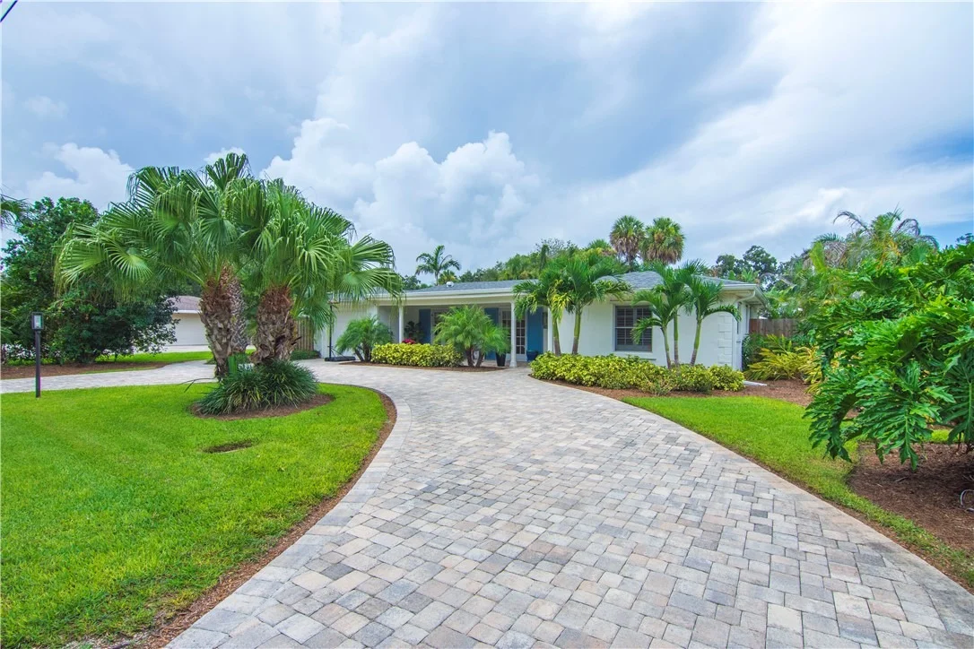 Photo of 207 Conn Way