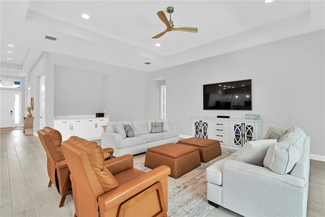 Photo of 6371 High Pointe Circle