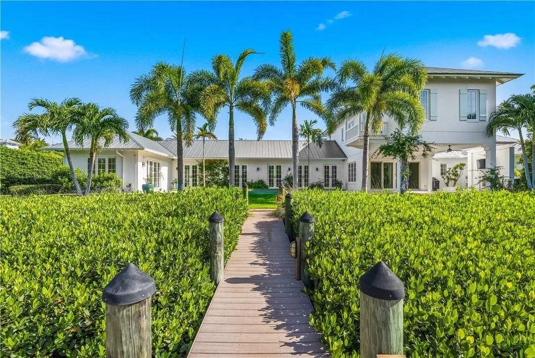 Photo of 1385 Sunset Point Lane