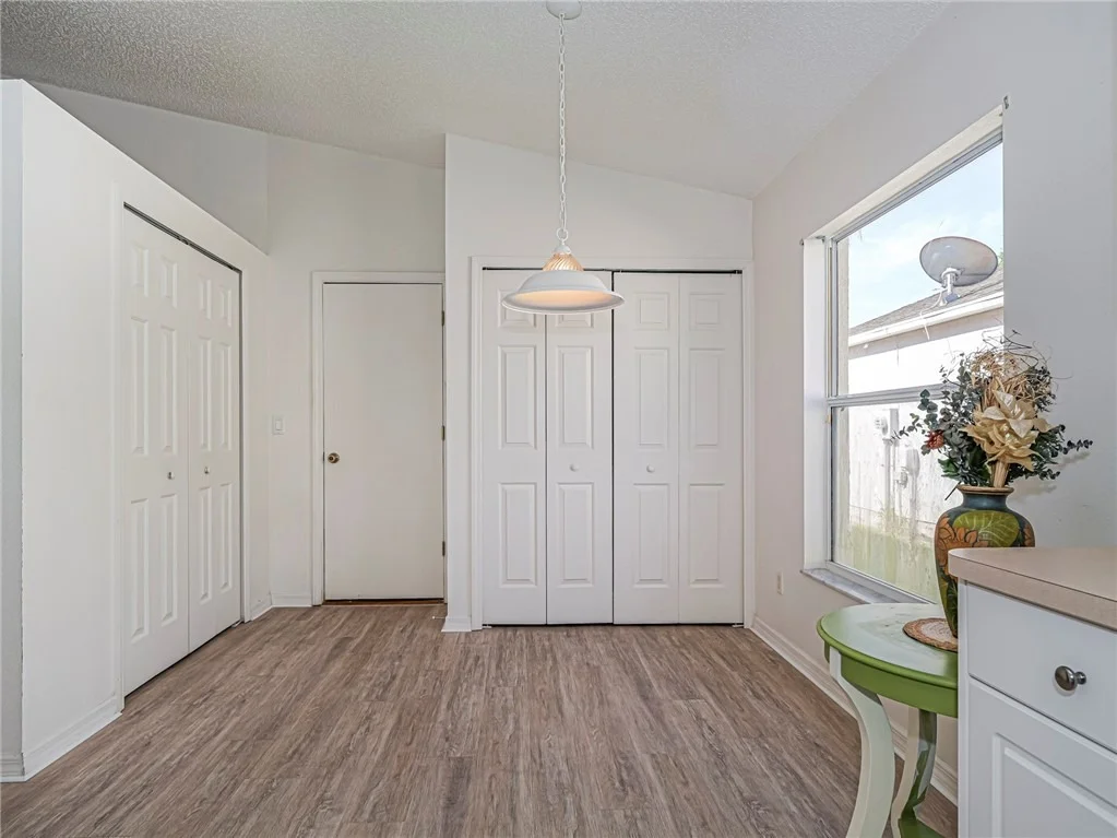 Photo of 1143 N 13th Square