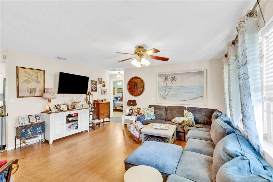 Photo of 1043 Rose Arbor Drive