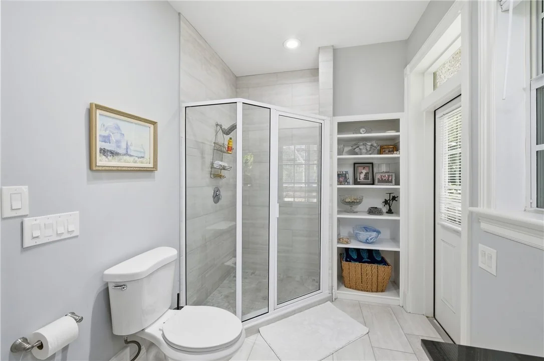 Photo of 881 Robin Lane