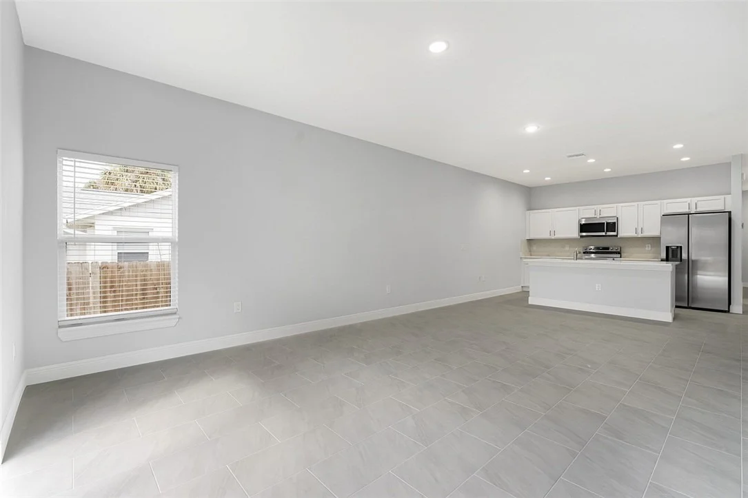 Photo of 6215 4th Lane