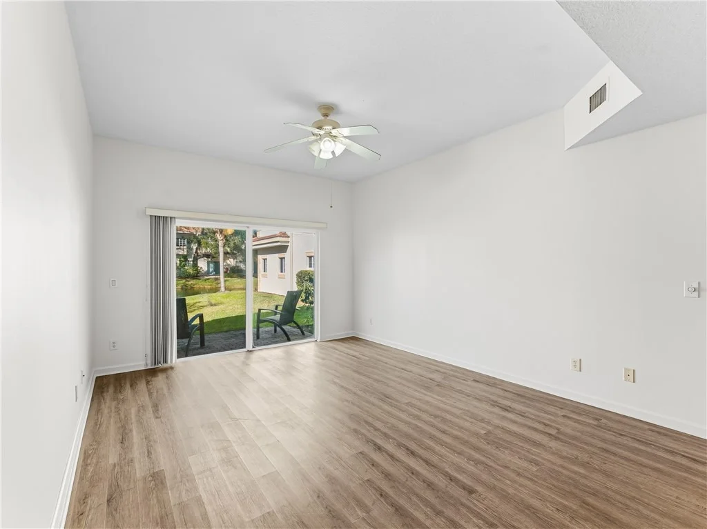 Photo of Unit 103 at 504 7th Square