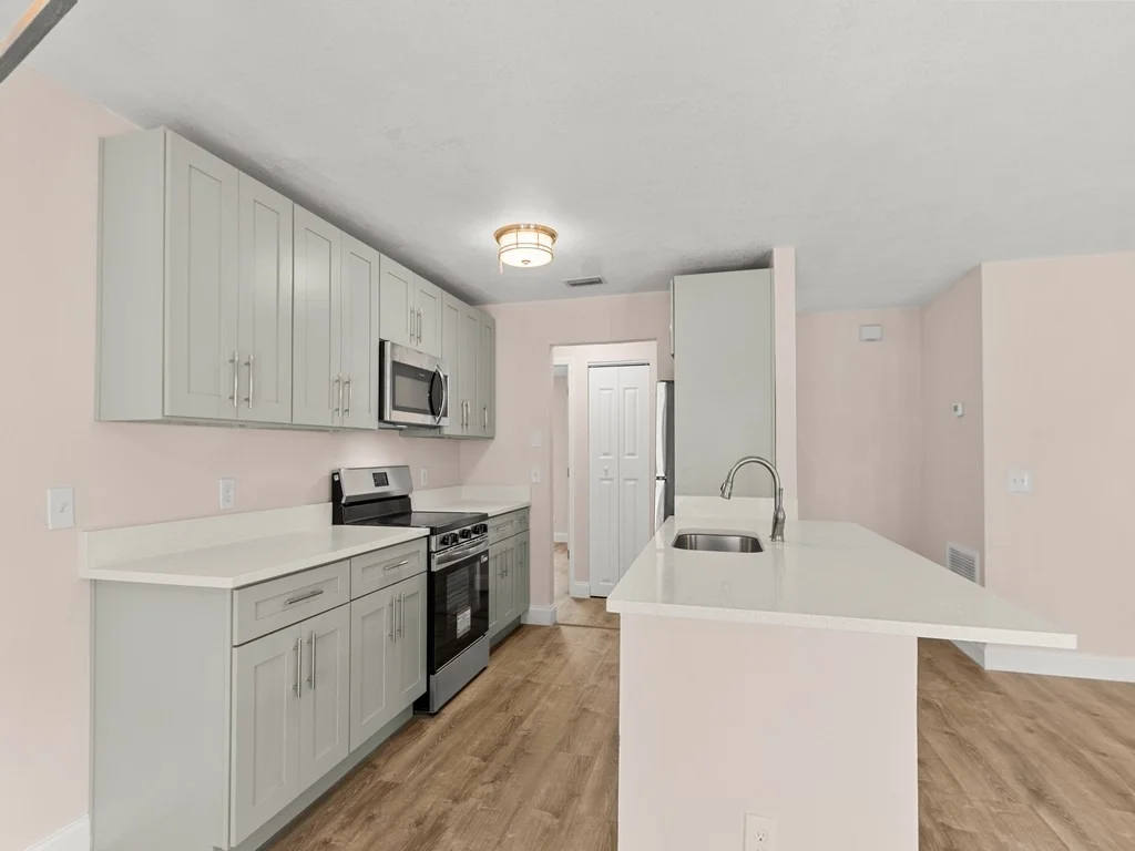 Photo of 4065 46th Lane