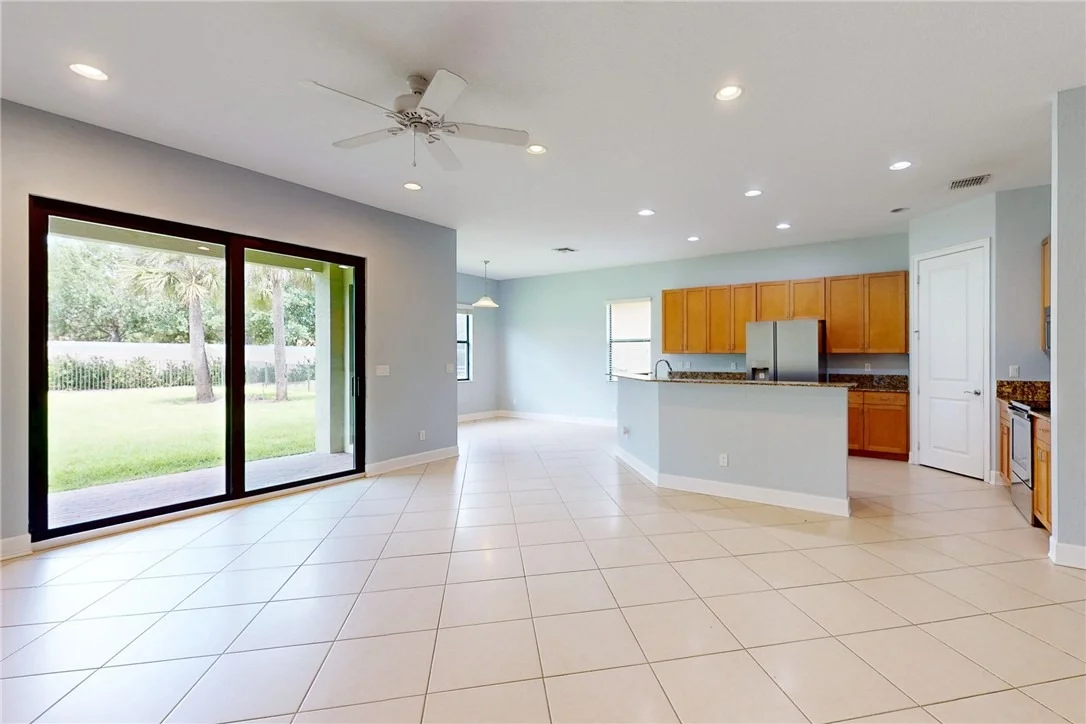 Photo of 5537 57th Way