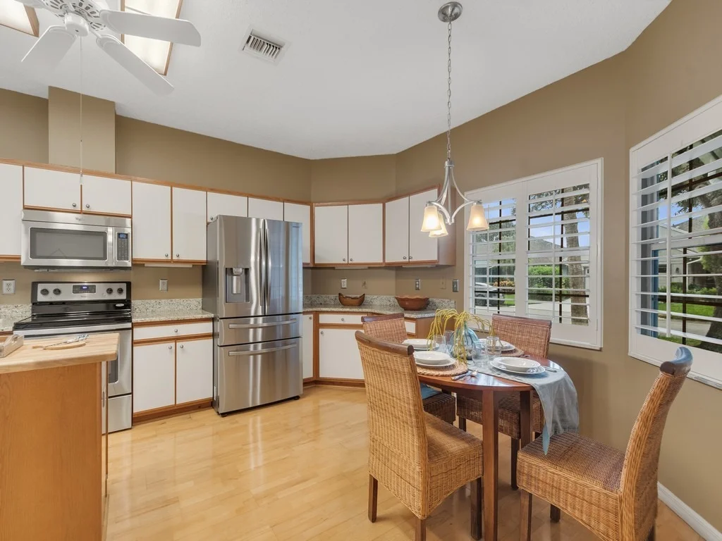Photo of 340 Tamarind Place