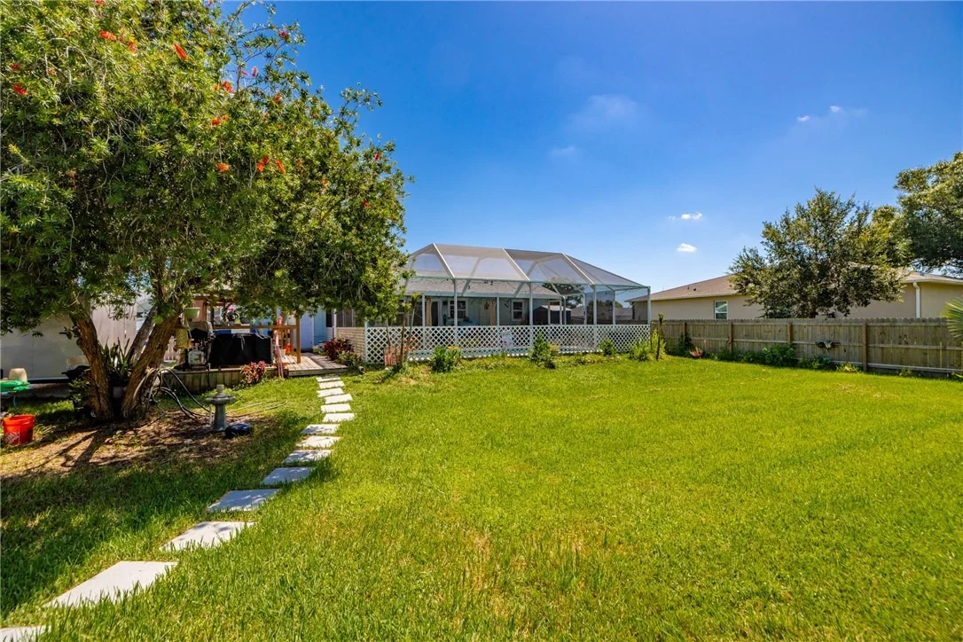 Photo of 445 Perch Lane