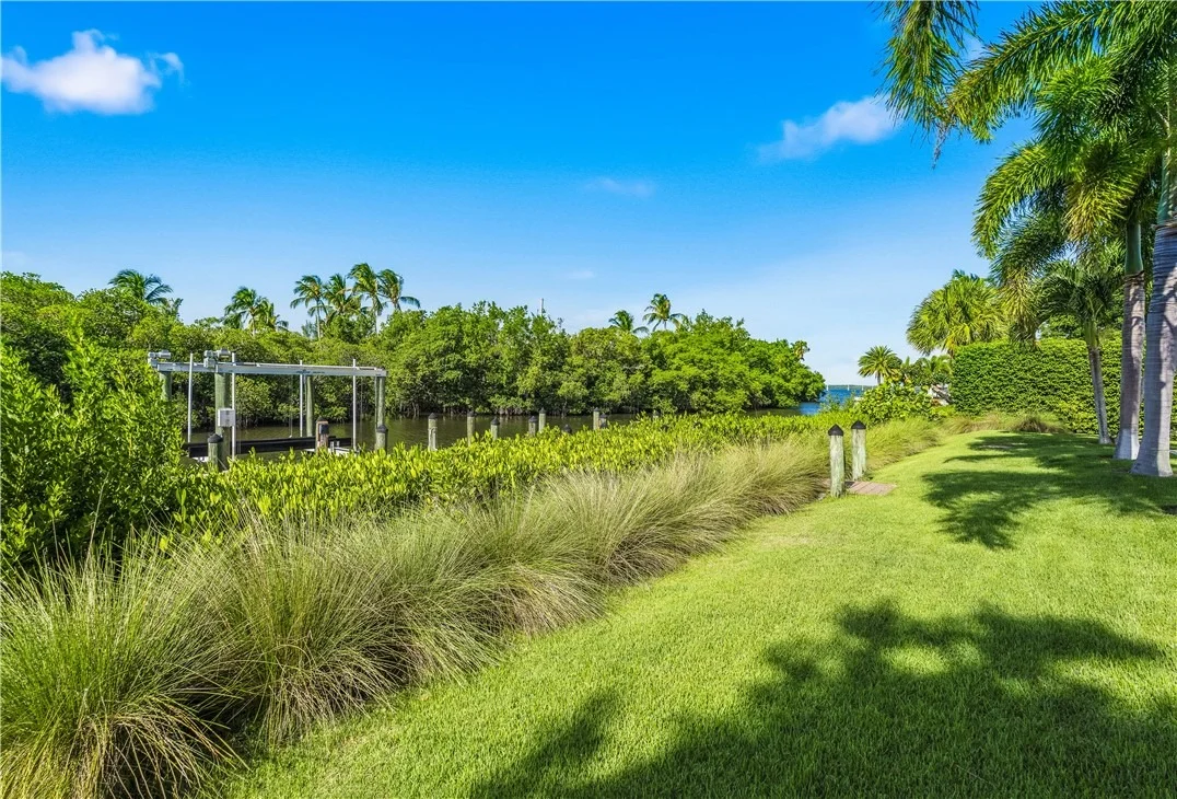Photo of 1385 Sunset Point Lane