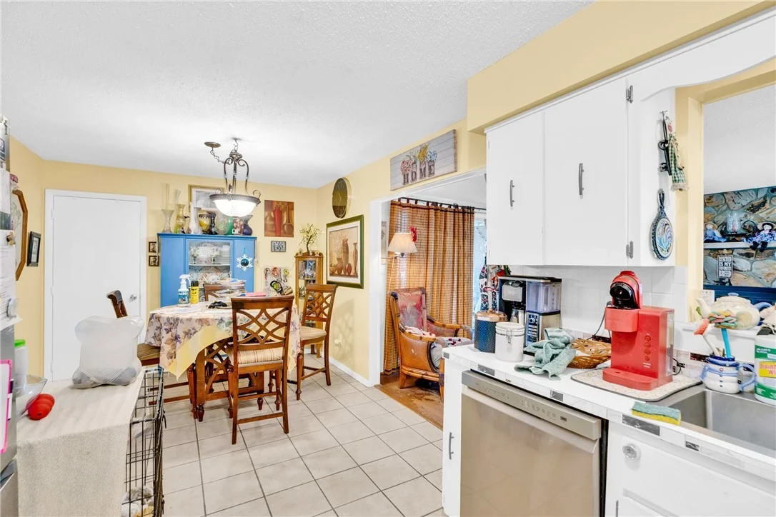 Photo of 1043 Rose Arbor Drive