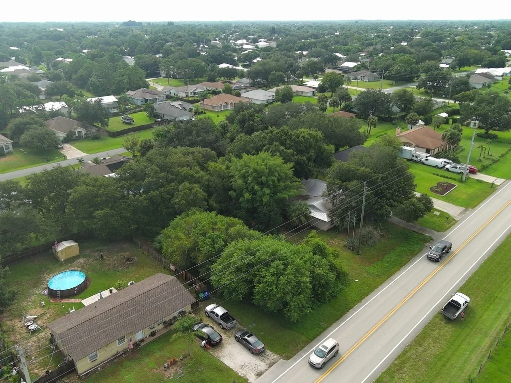 Photo of 649 Roseland Road
