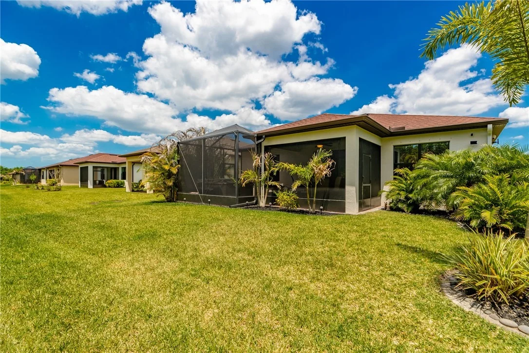 Photo of 1637 Willows Square